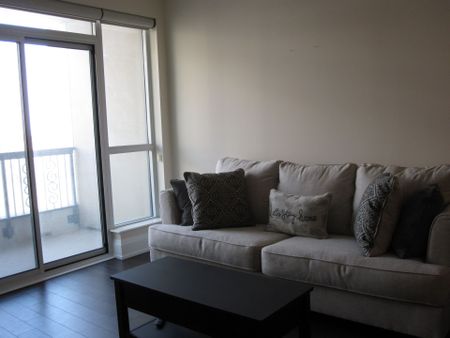For Lease - 1 Old Mill Drive Unit# 1011, Toronto, Ontario - Photo 4