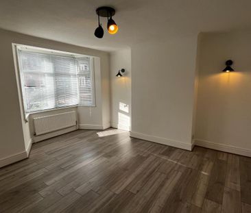 3 bedroom house to rent - Photo 3