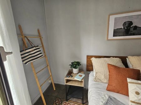 Carrer de Balmes, Barcelona, Catalonia 08007 - Photo 5