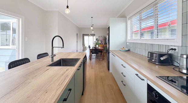 CASTLECLIFF - 3 BEDROOMS - Photo 1