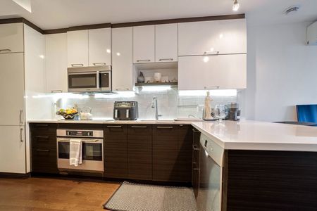 Condo for rent, Montréal (Le Sud-Ouest) - Photo 3