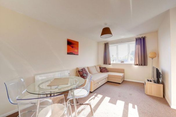 1 bedroom flat to rent - Photo 1