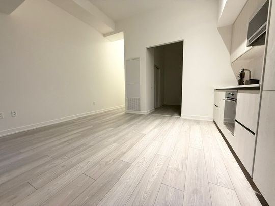For Lease - 120 BROADWAY Avenue Unit# 402, Toronto, Ontario - Photo 1