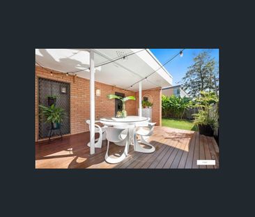 21 Mount Street, Greenslopes, Qld 4120 - Photo 1