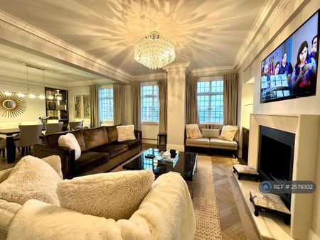 4 bedroom flat to rent - Photo 3