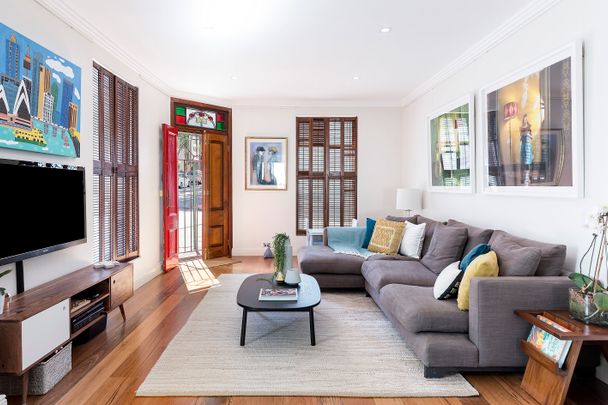 30 High Holborn Street, Surry Hills NSW 2010 - Terrace For Rent | Domain - Photo 1