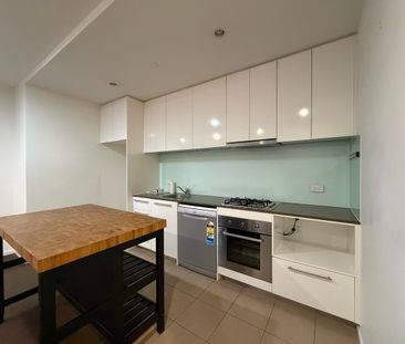 HIGH DEMAND 2 BEDROOM APARTMENT WITHIN THE SIENNA COMPLEX - Photo 4