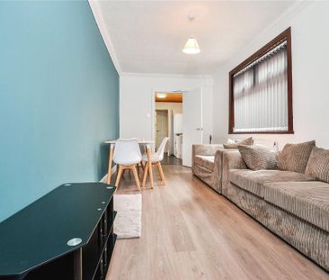 5 bedroom house to rent - Photo 1