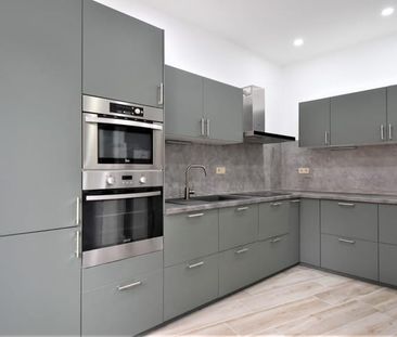 Appartement te huur - Foto 2
