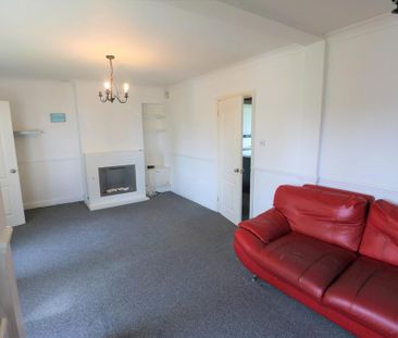 2 bedroom maisonette to rent - Photo 3