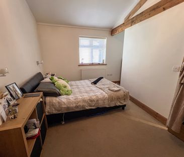 2 Bed Terraced House, Walnut St, LE2 - Photo 4