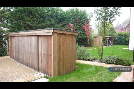 2 bedroom flat to rent - Photo 5