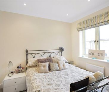 2 bedroom semi-detached house to rent - Photo 6