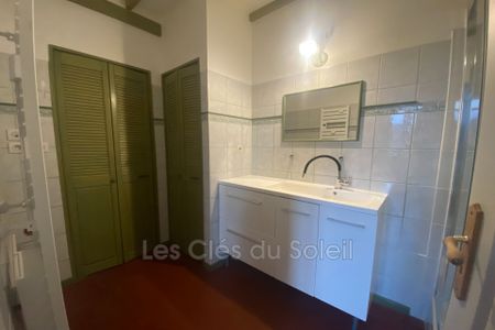 Location appartement 2 pièces 43 m² Brignoles - Photo 5