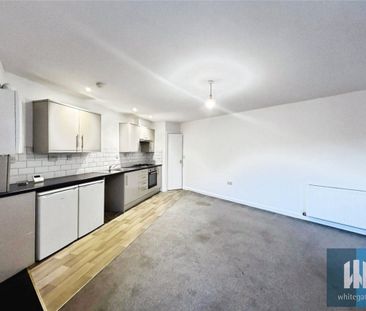 Factory Lane, Milnsbridge, Huddersfield, HD3 - Photo 5