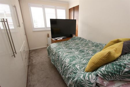 3 bedroom terraced house to rent - Photo 4