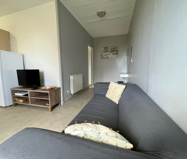 Location Appartement 2 pièces 44m² - Photo 2