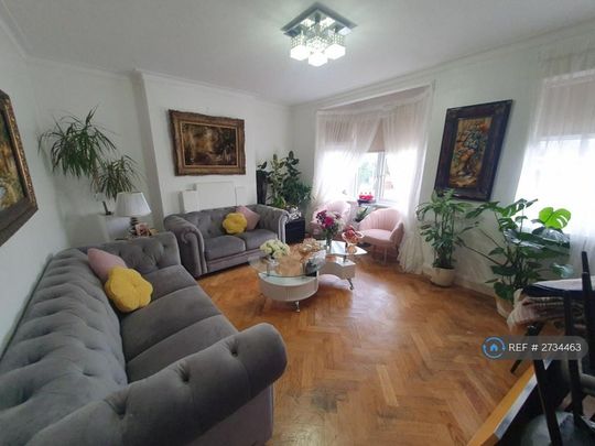 2 bedroom maisonette to rent - Photo 1