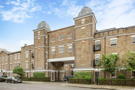 2 bedroom house in Wyfold Road - Photo 5