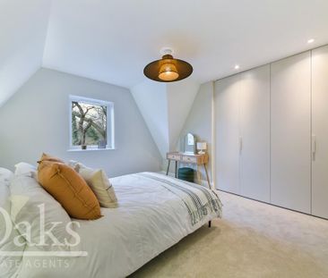 4 bedroom semi-detached house to rent - Photo 2