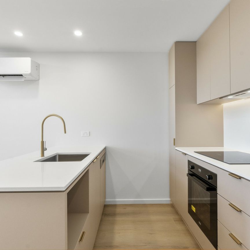 Modern Living in Boulevard - Photo 1
