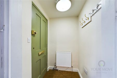 2 bedroom end of terrace house to rent - Photo 5