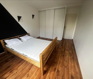 3 pièces - Meublé - 57 m² - 3ème étage - Colocation non autorisée - Photo 2