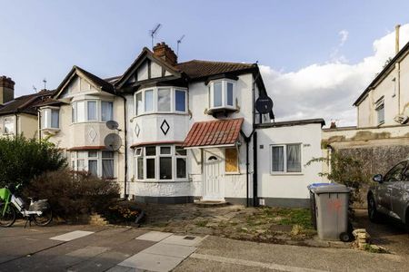 Modern House - Photo 5