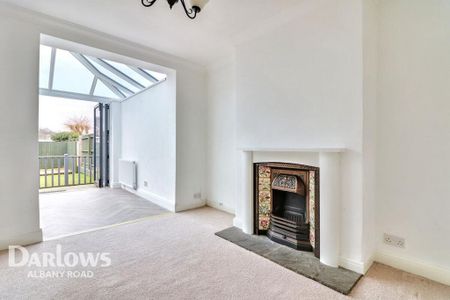 3 bedroom semi-detached house to rent - Photo 2