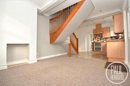 Tennyson Road, NR32 - Photo 5