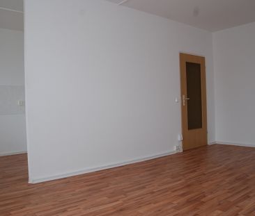 Bezugsfertige 1-Raum-Wohnung mit Balkon - Photo 2