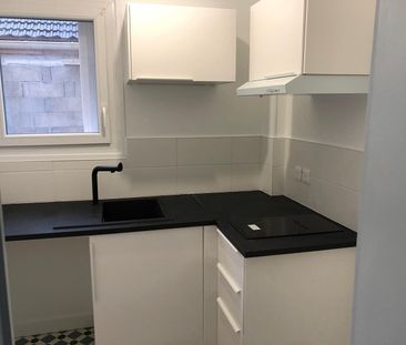 Location Appartement 1 pièce 29m² - Photo 2