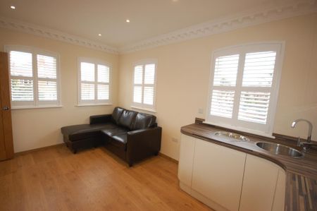 1 bedroom flat to rent - Photo 2