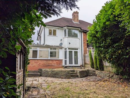 3 bedroom semi-detached house to rent - Photo 5