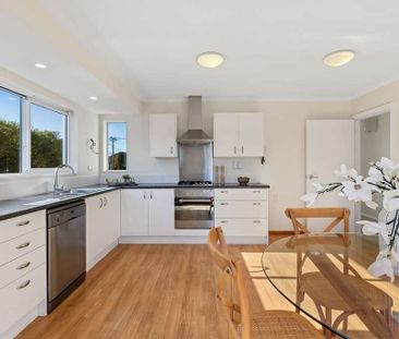 Christchurch - Photo 3