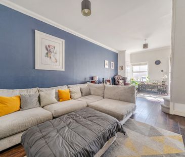 Woodyates Road, London, SE12 - Photo 4