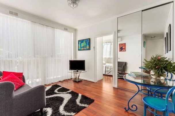 2/7 Scott Street, Elwood VIC 3184 - Apartment For Rent | Domain - Photo 1