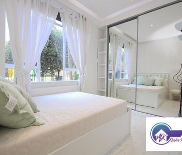 1 bedroom in a flat share to rent - Photo 5