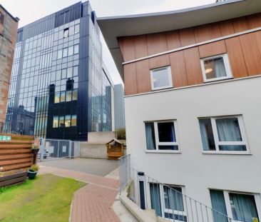 Ensuite Bronze - Photo 6