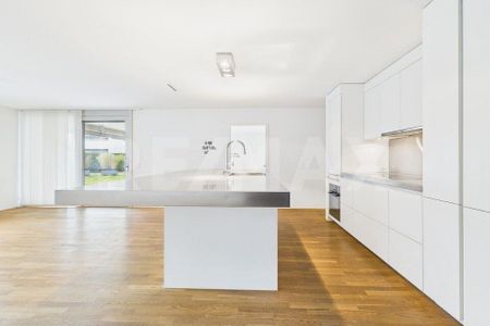 Superschöne, gepflegte 4.5-Zimmer-Wohnung an zentraler Lage in Altendorf / SZ zu mieten - Foto 3