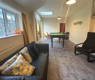 6 bedroom house to rent - Photo 1