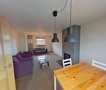 3 bedroom terraced house to rent - Photo 6