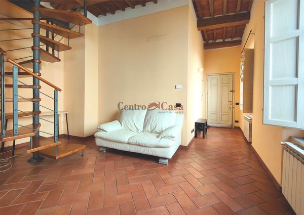 Appartamento con 2 camere e doppi servizi!