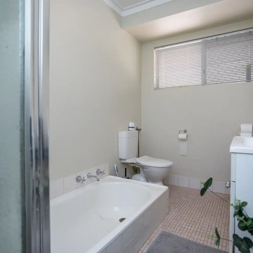 “Your Cozy Home!” - Photo 1