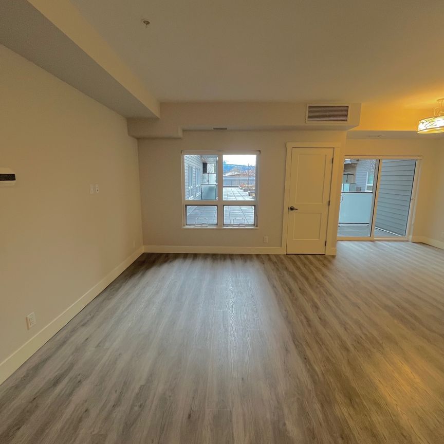 Soho Kelowna – Second Floor - Photo 1