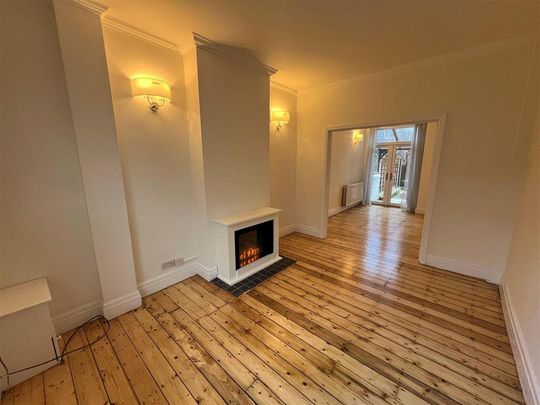 2 bedroom house to rent - Photo 1