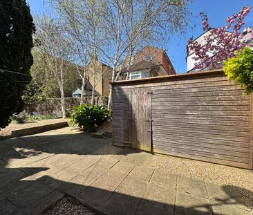 1 bedroom in a house share to rent - Photo 6