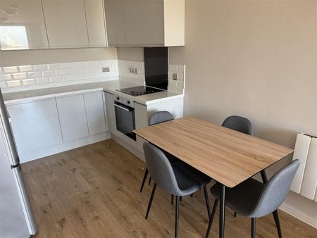 Jesse Hartley Way, Liverpool - Photo 3