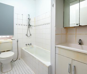 Family Home with Air Conditioning and Large Yard! - Photo 6