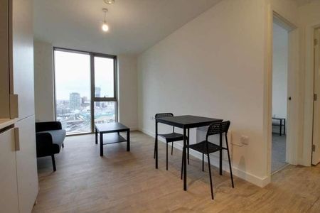 South Central, Essex Street, Birmingham City Centre, B5 - Photo 4